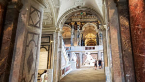 Inside Vienna's lovely art museum Kunsthistorisches Museum