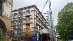 San Sebastián - keeping building facade while gutting the interior