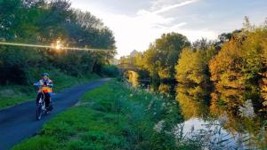 Phenomenal reflections on bike ride mear Tarascon, France