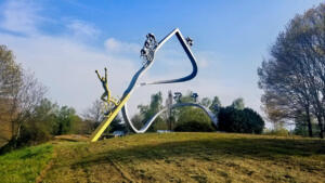 Tour de France statue