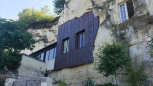 Troglodyte home in La Vignole