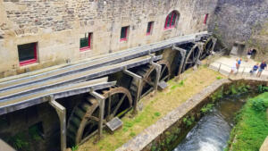 4 water wheels in the Castle of Fougères, France