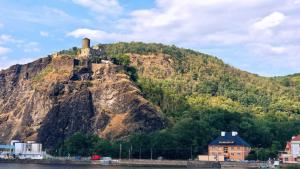 We cycled up there. Hrad Střekov