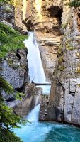 Biking to Johnston Canyon and then hiking through the canyon