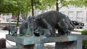 Aarhus Interesting Fountain   