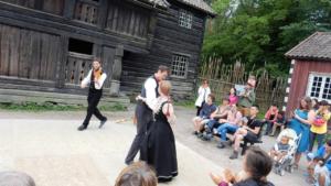 Historical Norway dance      