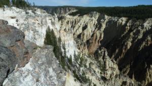 Yellowstone-River-Canyon