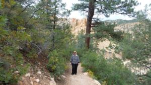 Another-walk-in-Bryce-Canyon-National-Park 