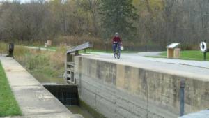 Mike-at-original-locks-Canal-Towway  