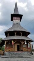 area famous for wooden churches   